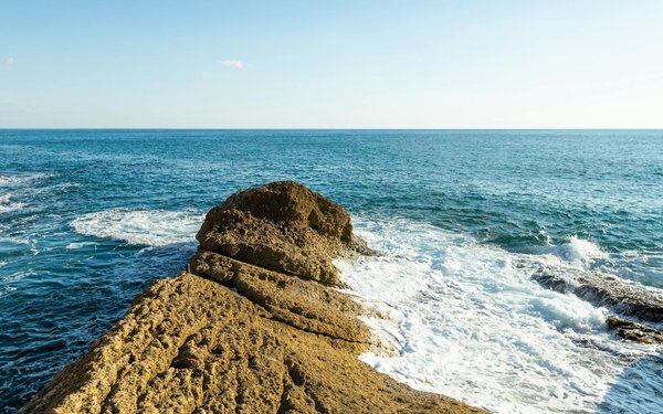 Exploring the fascinating legacy: a complete guide to the british east india company's heritage